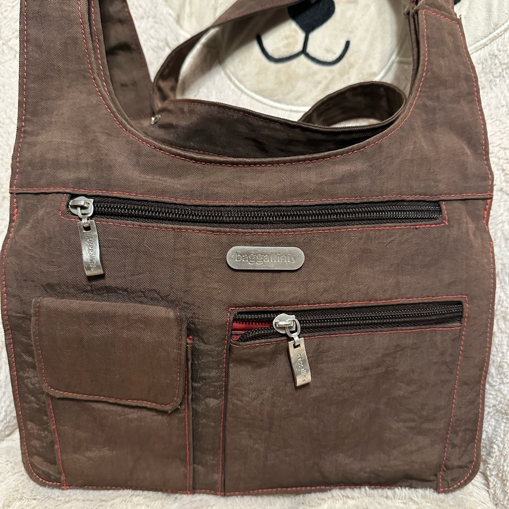 Baggallini Brown Crossbody Bag - Picture 1 of 13